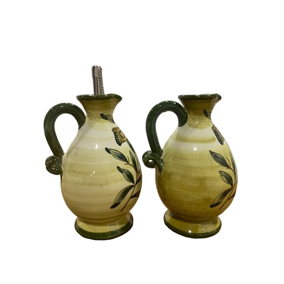 Siena Italian Ceramic Art Pottery Oil & Vinegar Cruet Set Hand Painted Olive Des - Picture 4 of 4